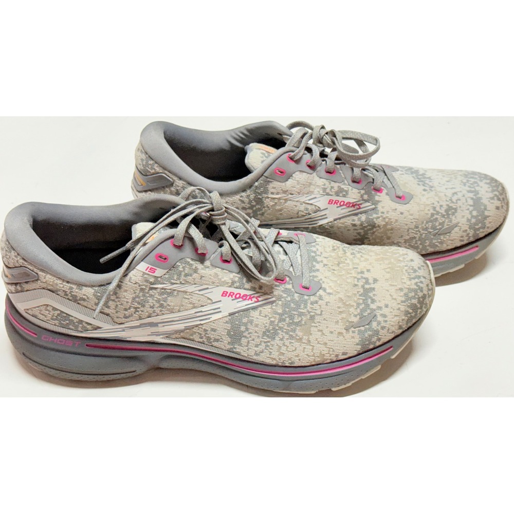 Brooks Ghost 15 Running Shoes Mens 11 Grey White Pink Pixel Camo 1103931D147